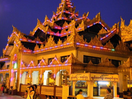 Disneyfied building in the Shwedagon complex.
